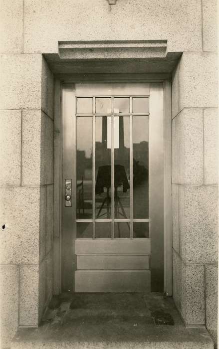 campanile, door, Iowa History, Iowa, Schools and Education, university of northern iowa, camera, iowa state teachers college, uni, UNI Special Collections & University Archives, Cedar Falls, IA, history of Iowa