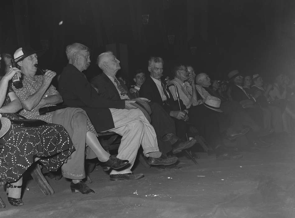 elderly, history of Iowa, Iowa History, Entertainment, suits, Library of Congress, hats, audience, Iowa, Leisure, cane, dresses