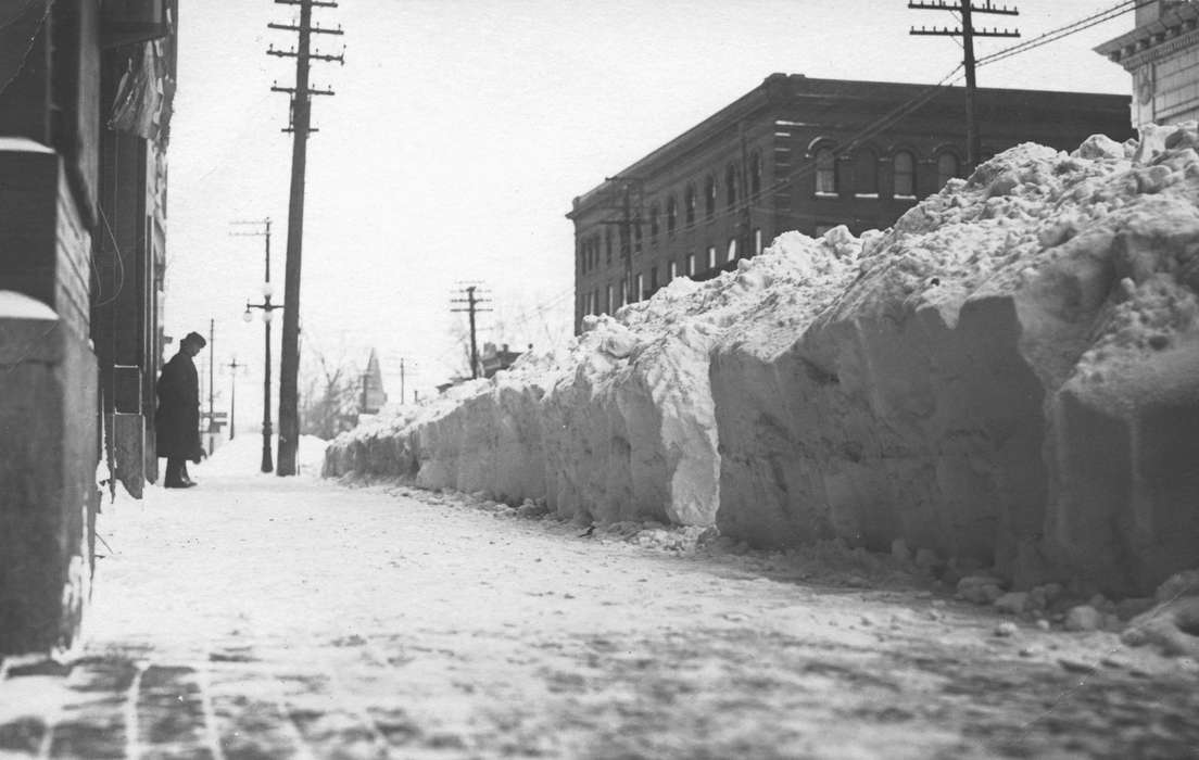 Iowa, snow, telephone pole, Suarez, Christine, Cities and Towns, Winter, history of Iowa, Spirit Lake, IA, Main Streets & Town Squares, Iowa History