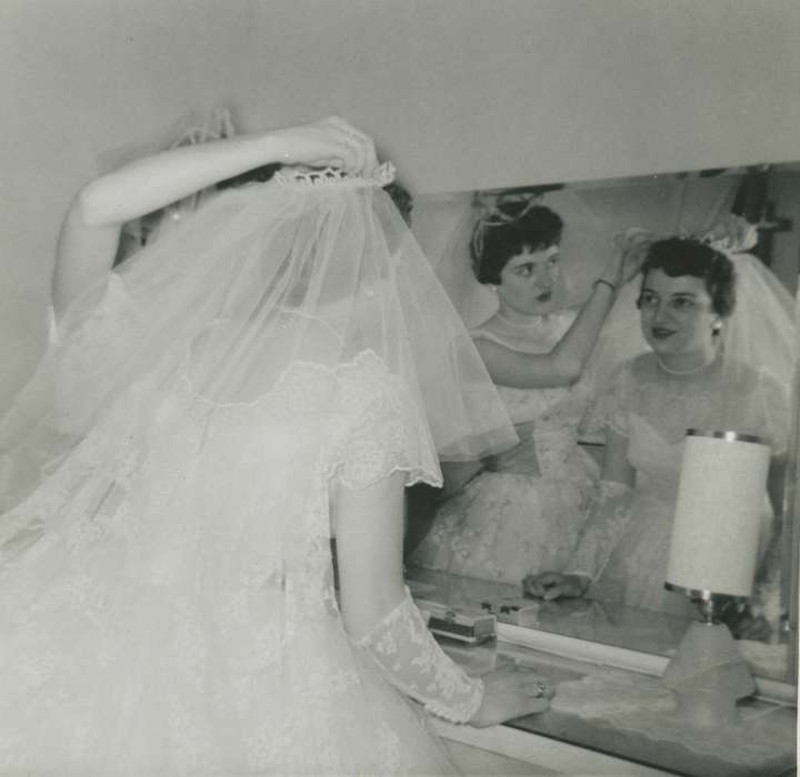 McDermott, Helen, wedding dress, bride, Epworth, IA, Iowa History, veil, Iowa, history of Iowa, Weddings