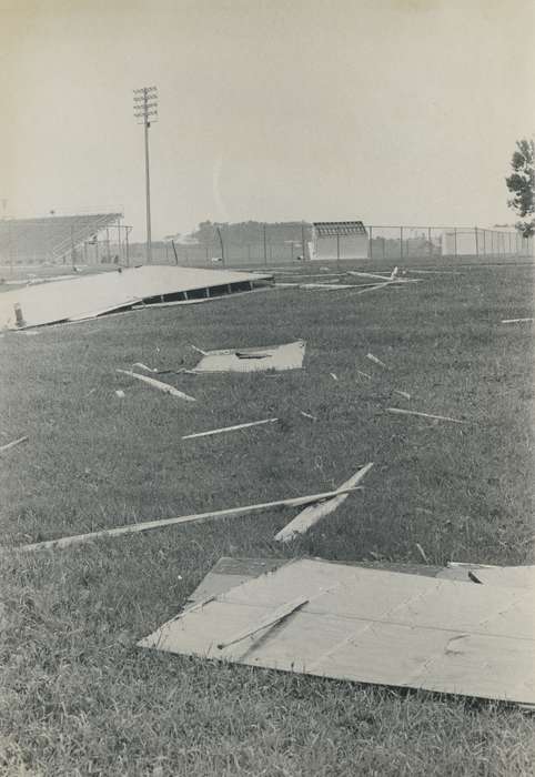 storm damage, Waverly Public Library, history of Iowa, Iowa, Landscapes, Wrecks, Iowa History, Waverly, IA