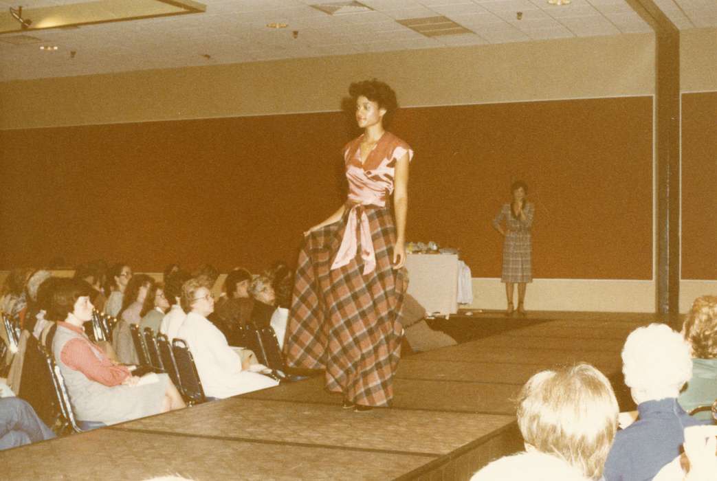 fashion show, Cedar Rapids, IA, Entertainment, Iowa History, Iowa, runway, history of Iowa, Karns, Mike, Labor and Occupations, model
