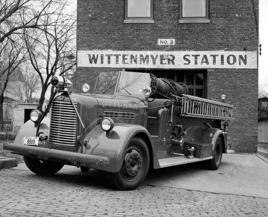 fire station, Iowa History, Iowa, Motorized Vehicles, Lemberger, LeAnn, Labor and Occupations, Ottumwa, IA, fire truck, history of Iowa