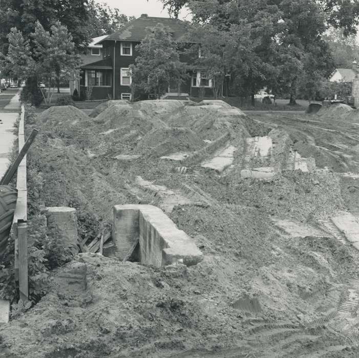 Cities and Towns, Iowa History, Waverly Public Library, construction, Iowa, history of Iowa, IA, Labor and Occupations