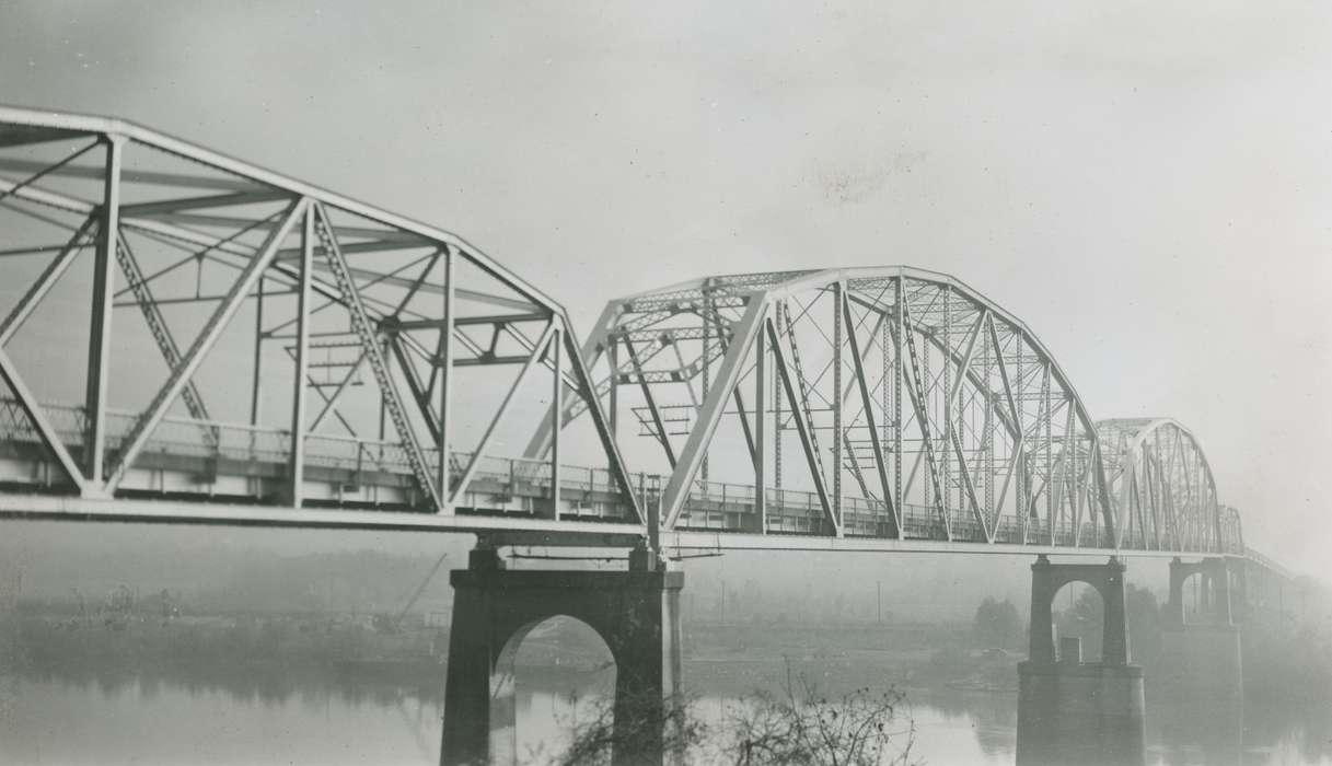 Travel, bridge, history of Iowa, Iowa History, Lakes, Rivers, and Streams, Iowa, Chattanooga, TN, McMurray, Doug