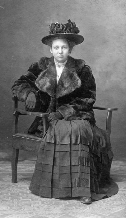 Cedar Falls, IA, fur, history of Iowa, Iowa History, chair, coat, Walker, Erik, Iowa, dress, hat, Portraits - Individual
