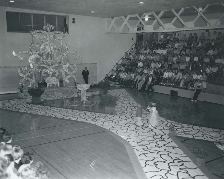 history of Iowa, Iowa History, IA, Entertainment, celebration, children, wedding, audience, Iowa, Weddings, Children, Waverly Public Library