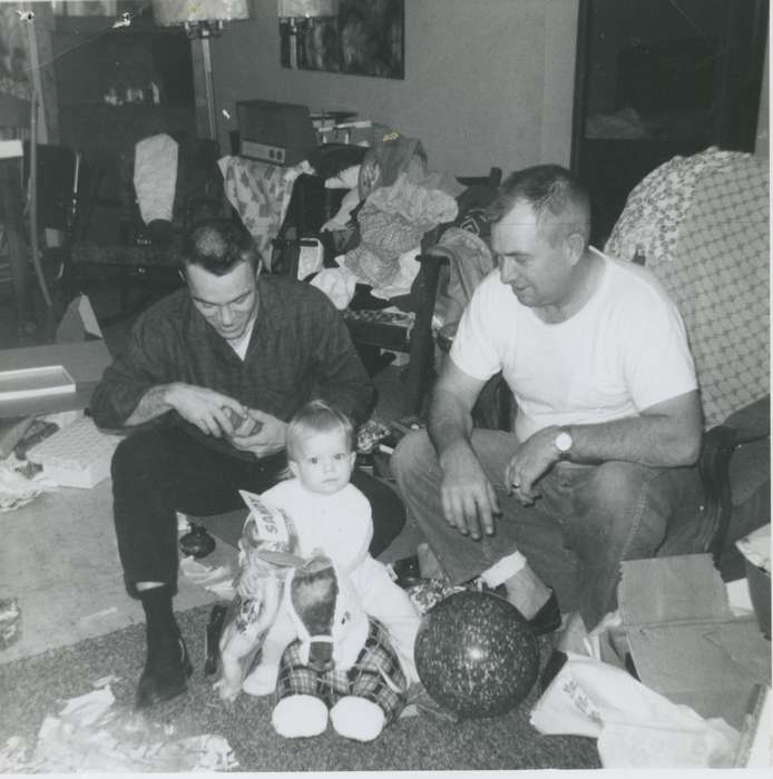 Rahfeldt, Lynette, bowling ball, Iowa History, Holidays, Children, Iowa, christmas, history of Iowa, Homes, Jewell Junction, IA, christmas presents
