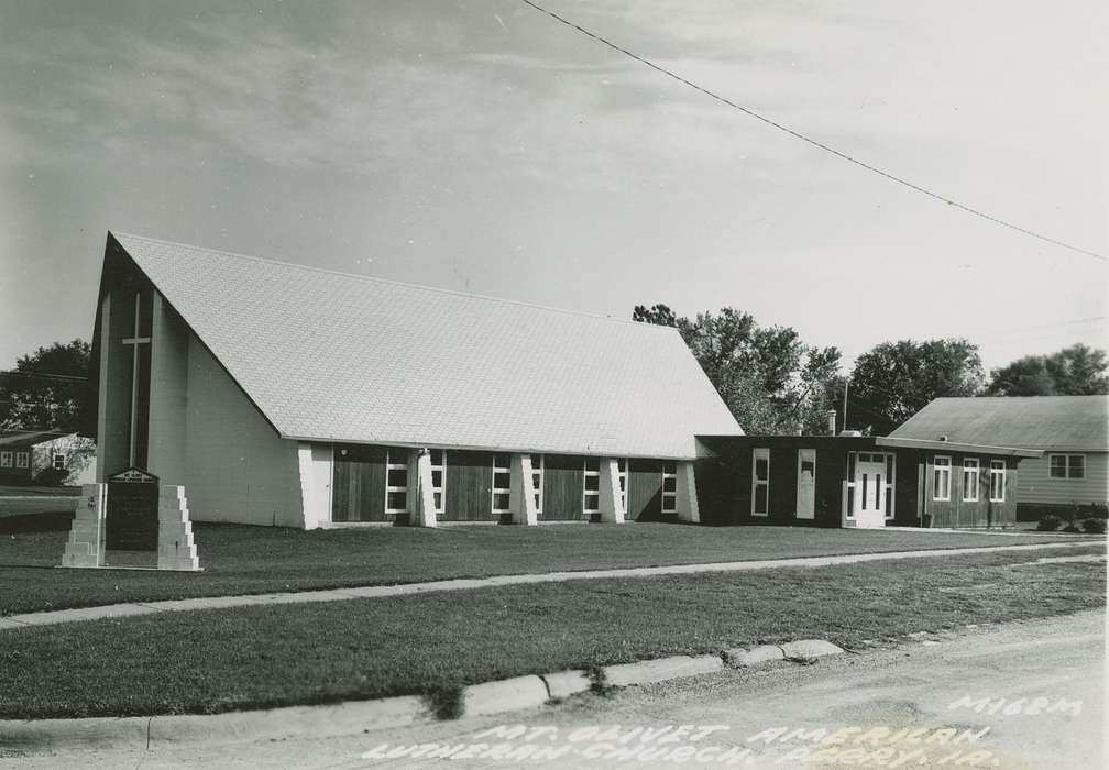 Perry, IA, history of Iowa, Iowa History, Palczewski, Catherine, Iowa, Cities and Towns, Schools and Education, church