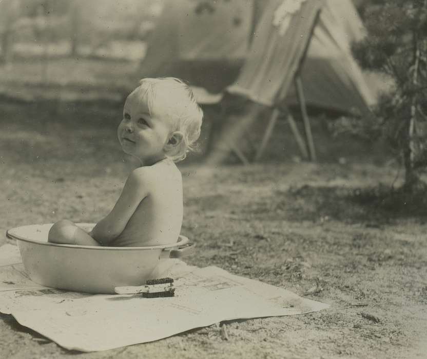 Travel, history of Iowa, Iowa History, NE, Iowa, McMurray, Doug, Children, baby