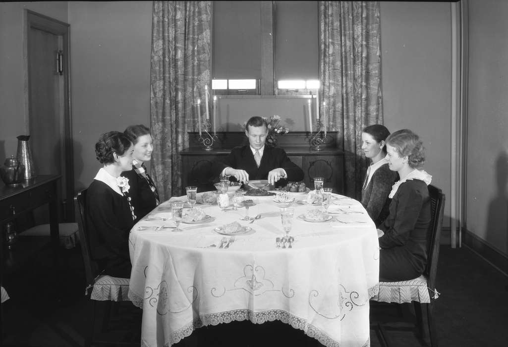 Cedar Falls, IA, history of Iowa, dining table, Iowa History, candle, dining room, uni, iowa state teachers college, curtain, UNI Special Collections & University Archives, Iowa, Schools and Education, university of northern iowa, Food and Meals, Leisure, tablecloth