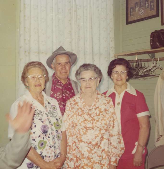 Portraits - Group, hand, Iowa, USA, floral, red, Iowa History, Families, Homes, old woman, history of Iowa, old people, Spilman, Jessie Cudworth, glasses