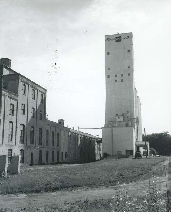 history of Iowa, Iowa History, tall building, IA, Businesses and Factories, brick building, building, Iowa, Landscapes, Waverly Public Library