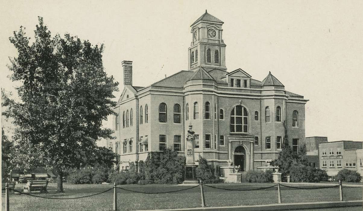 history of Iowa, Iowa History, Civic Engagement, Prisons and Criminal Justice, courthouse, Dean, Shirley, Iowa, Cities and Towns, Centerville, IA