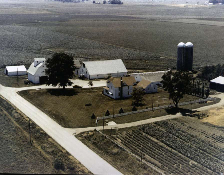 Cedar Falls, IA, history of Iowa, Iowa History, Barns, field, Buch, Kaye, Aerial Shots, silo, Iowa, Farms