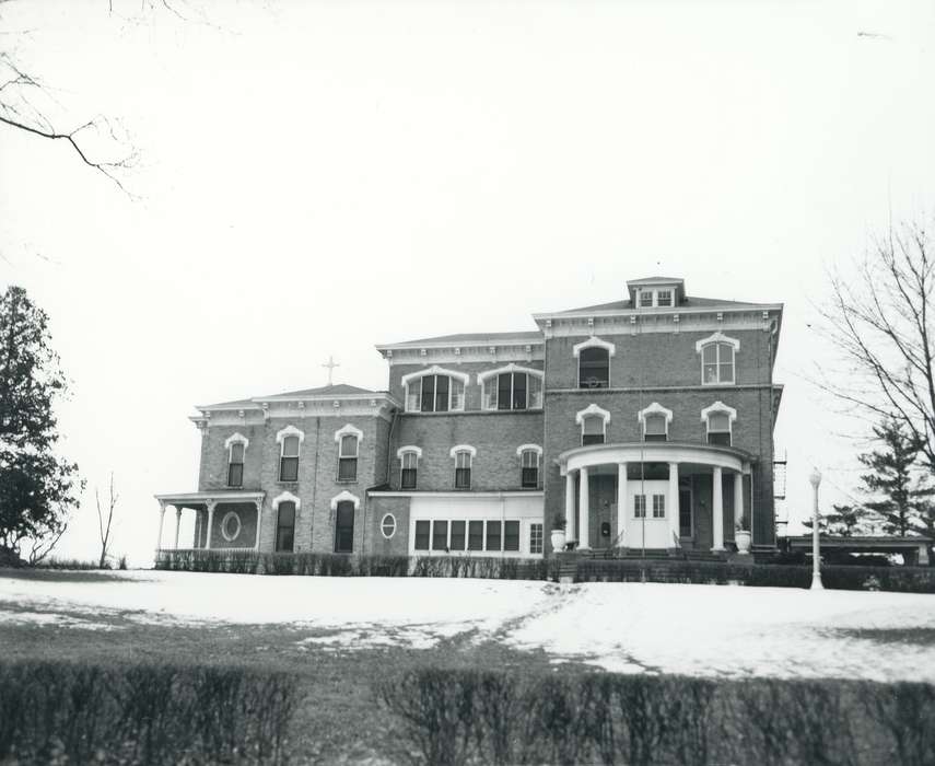 Hospitals, hospital, house, Iowa History, Waverly Public Library, Iowa, history of Iowa, old house