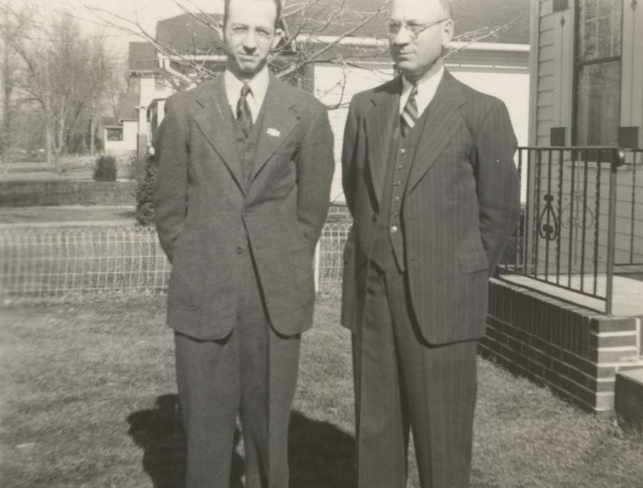 Portraits - Group, Bergeson, Marilyn, history of Iowa, Iowa, Iowa History, suit, Des Moines, IA