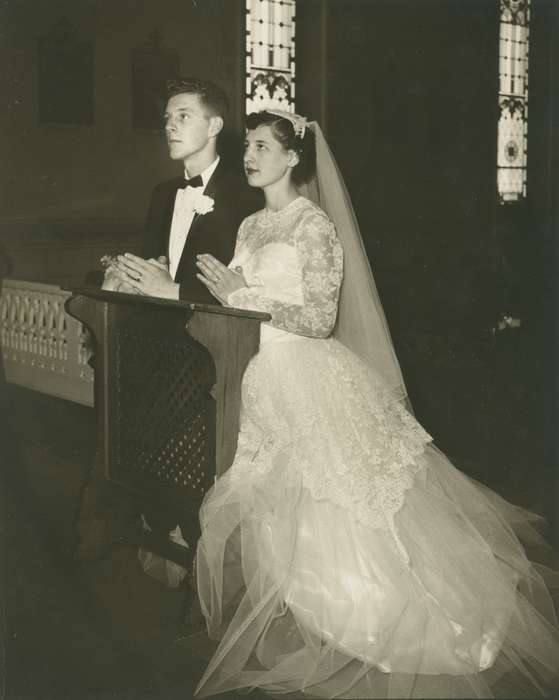 groom, Norway, IA, bride, Schulte, Karen, Iowa History, Iowa, history of Iowa, Weddings