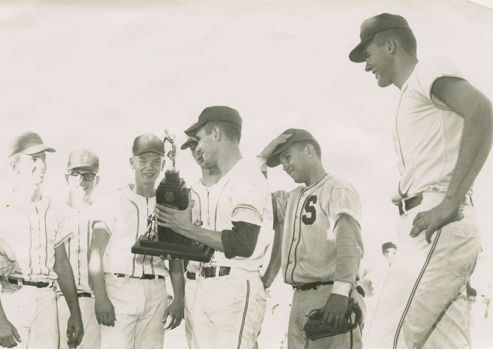 Iowa, USA, trophy, Sports, Hegland, Merlyn, history of Iowa, baseball, Iowa History