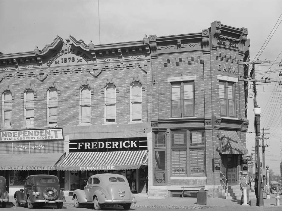mainstreet, Main Streets & Town Squares, history of Iowa, Iowa History, Library of Congress, storefront, Motorized Vehicles, Businesses and Factories, street parking, brick building, street corner, Iowa, Cities and Towns, bank