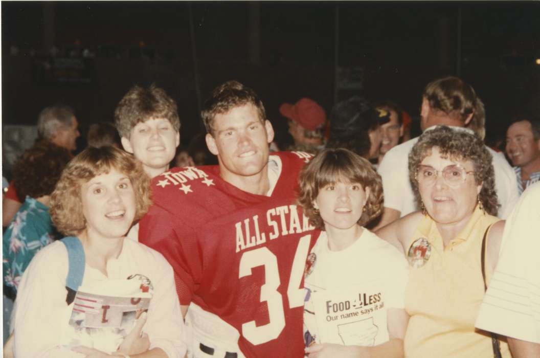 Portraits - Group, Cedar Falls, IA, history of Iowa, Iowa History, Pauk, Theresa, football, Iowa, hairstyle