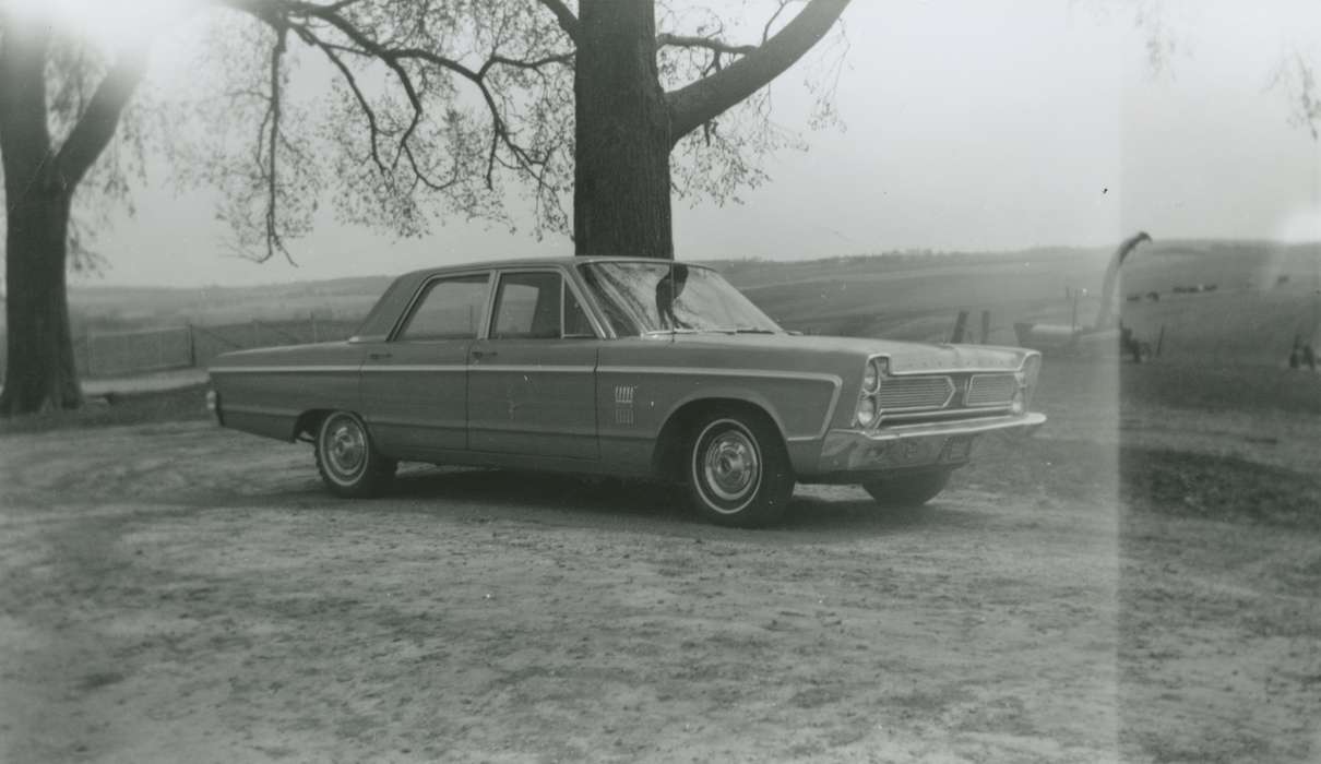 Epworth, IA, history of Iowa, Motorized Vehicles, plymouth, Iowa, car, Iowa History, McDermott, Helen