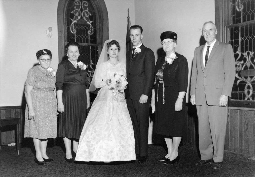 Portraits - Group, groom, Weddings, Iowa History, Iowa, USA, bride, Hatcher, Darlene, history of Iowa