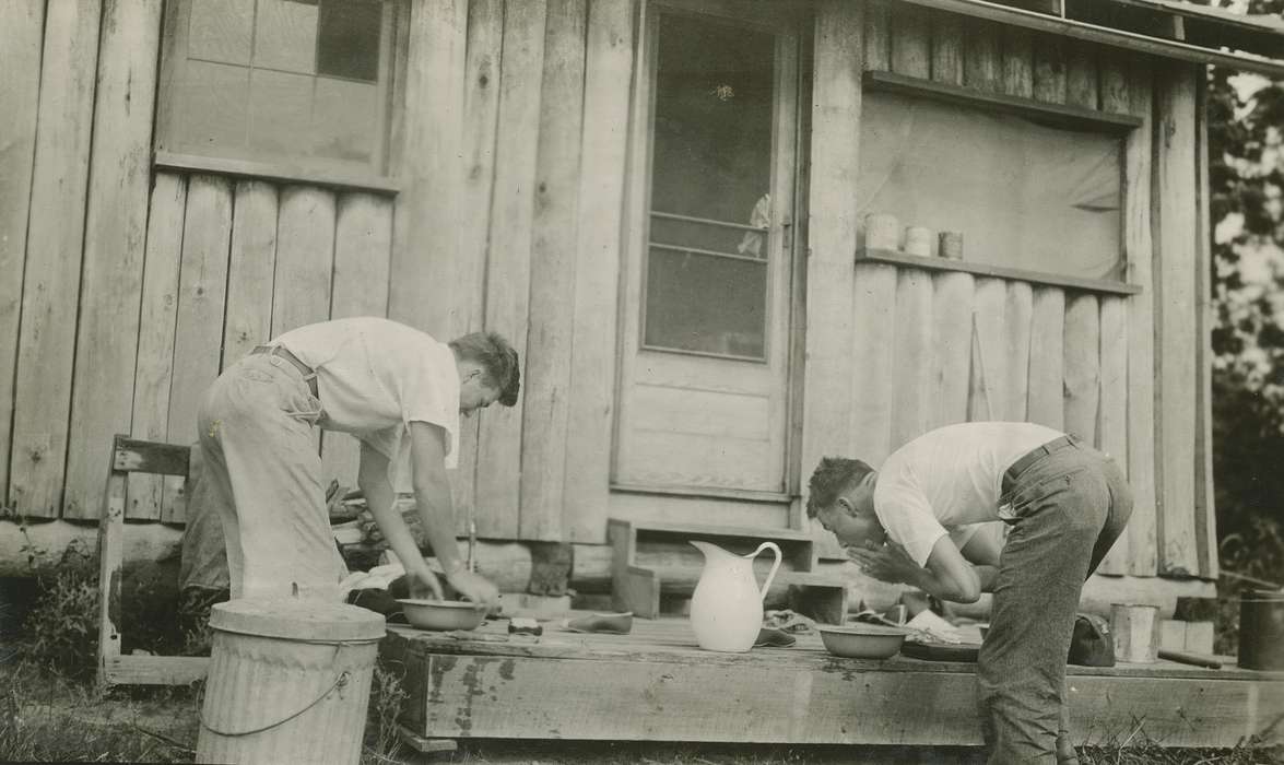 McMurray, Doug, wash tub, Iowa History, Iowa, Clear Lake, IA, Families, history of Iowa