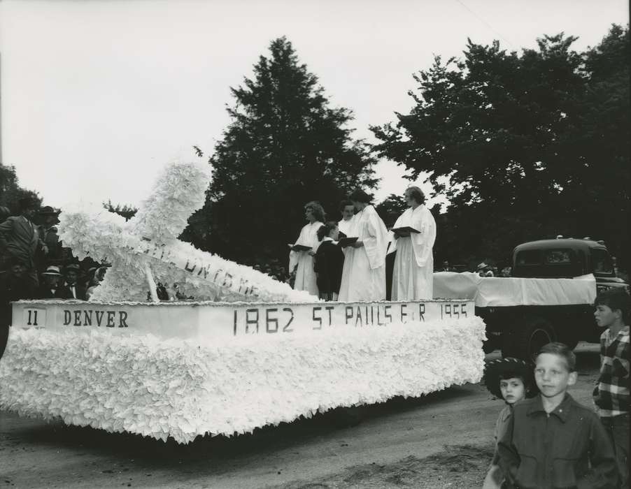 history of Iowa, robe, Entertainment, Waverly Public Library, Iowa, cross, parade float, choir, Iowa History