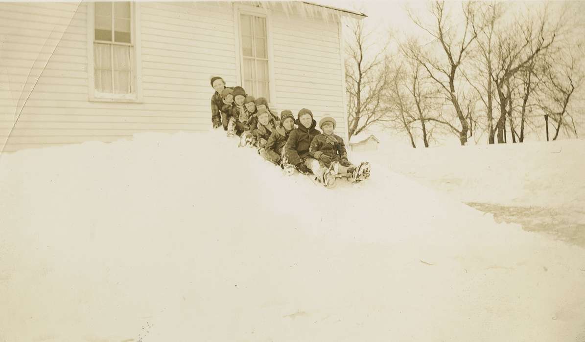 Portraits - Group, IA, Iowa, tobogan, Children, Hansen, Viola, Winter, history of Iowa, snow, Iowa History, sled