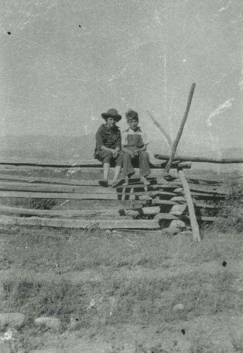 Portraits - Group, history of Iowa, Iowa History, Mortenson, Jill, Iowa, fence, Farms, Ackley, IA, Children