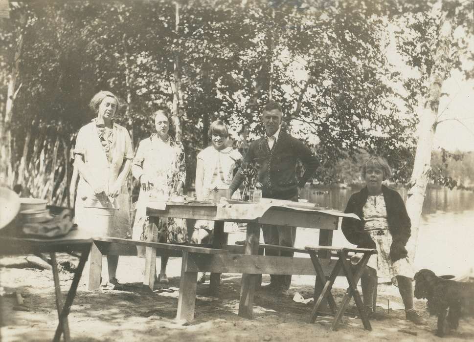 Portraits - Group, Food and Meals, Travel, Iowa, McMurray, Doug, Children, Lakes, Rivers, and Streams, history of Iowa, picnic, Iowa History, Saranac Lake, NY