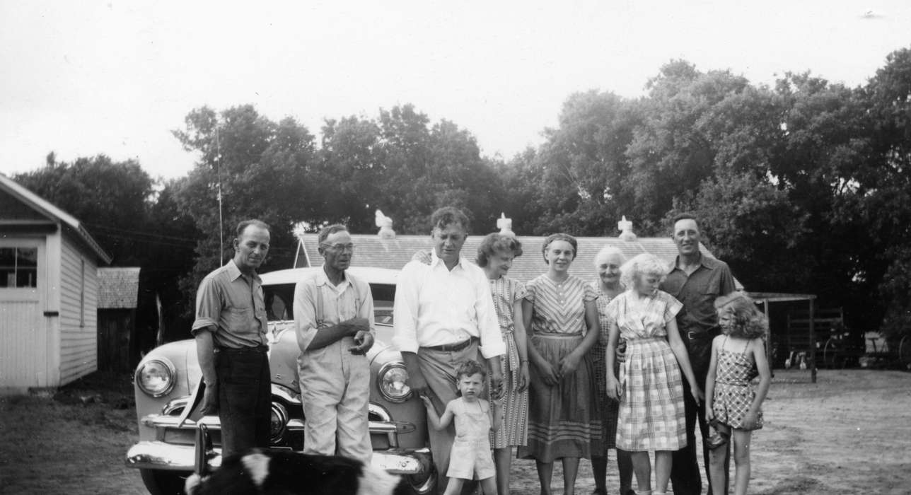 Portraits - Group, Iowa, Walker, Erik, Animals, dog, Families, Children, car, Cedar Falls, IA, Farms, history of Iowa, Motorized Vehicles, Iowa History