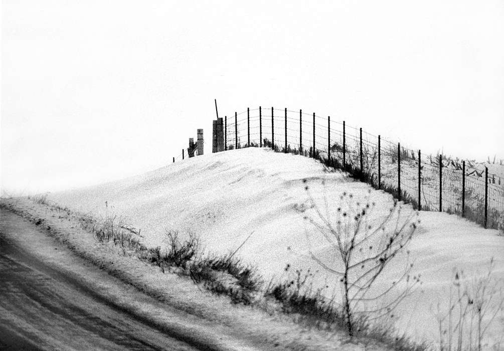 Iowa History, dirt road, Iowa, Lemberger, LeAnn, Ottumwa, IA, snow, history of Iowa, fence, Landscapes, Winter