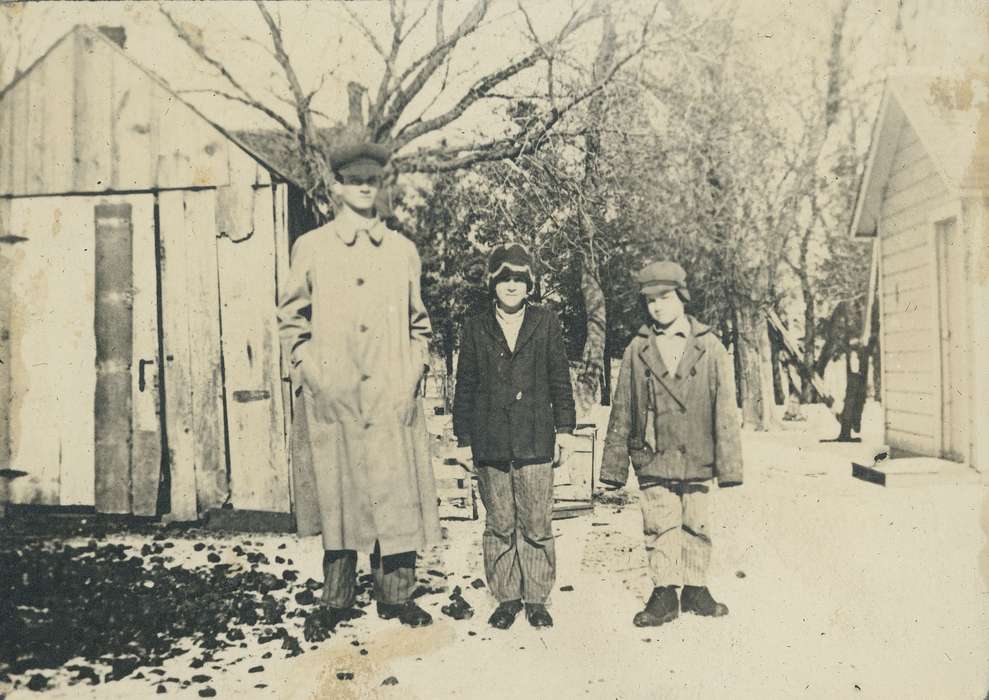 Neessen, Ben, shed, Iowa History, Children, Iowa, history of Iowa, Portraits - Group, hat, IA, coat, snow